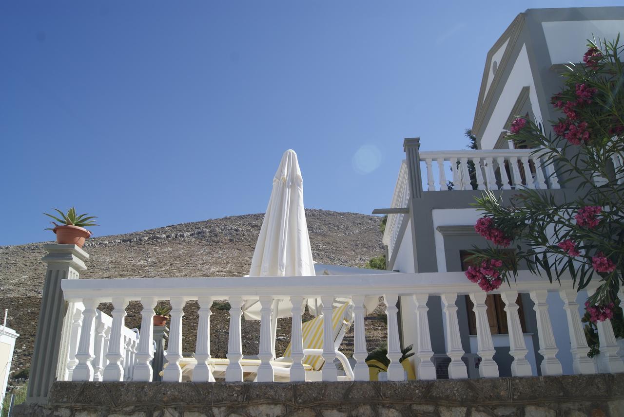 Fofi Apartments Symi Exterior photo